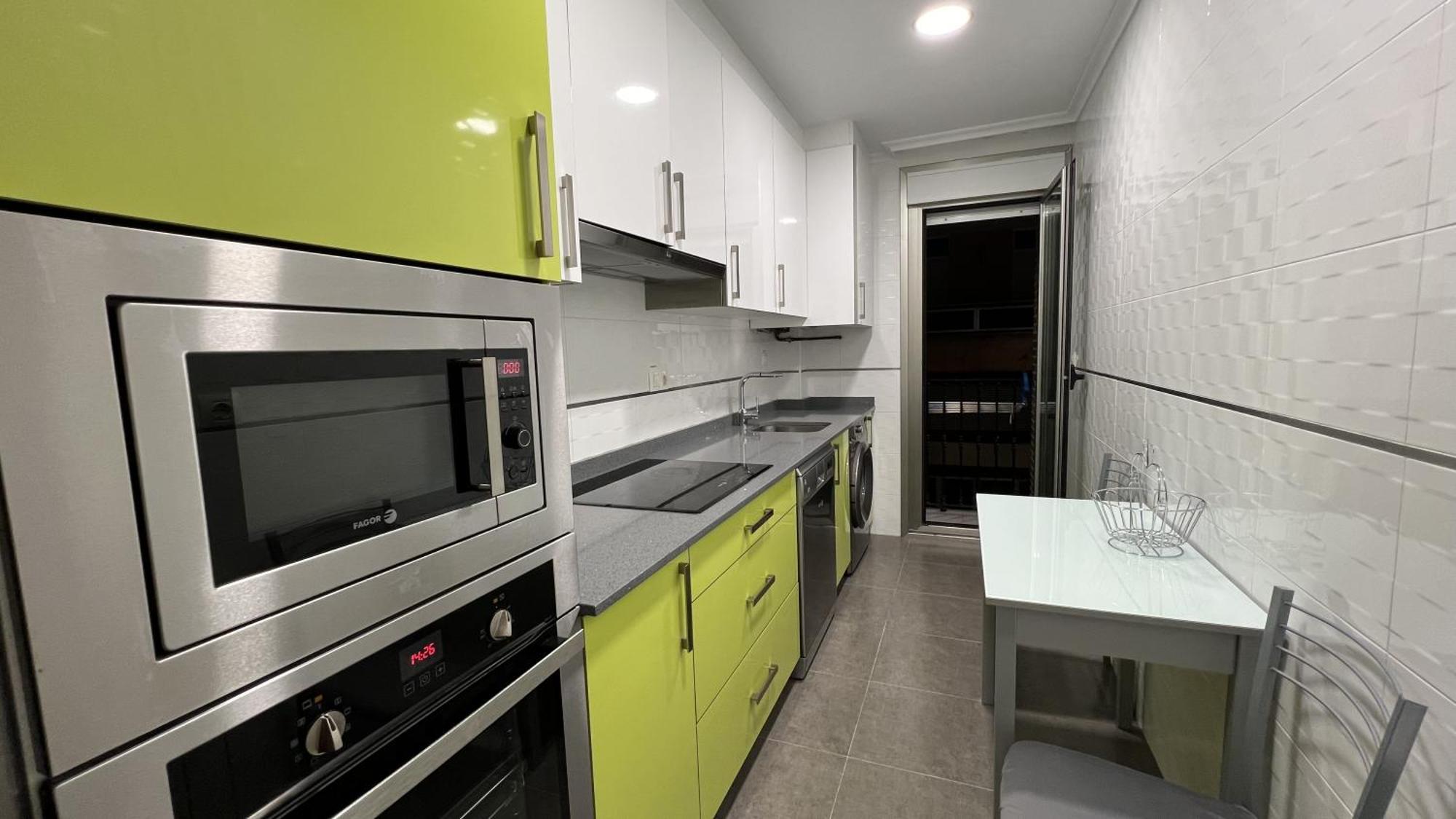 Apartamento En El Centro De Santona Luaran gambar